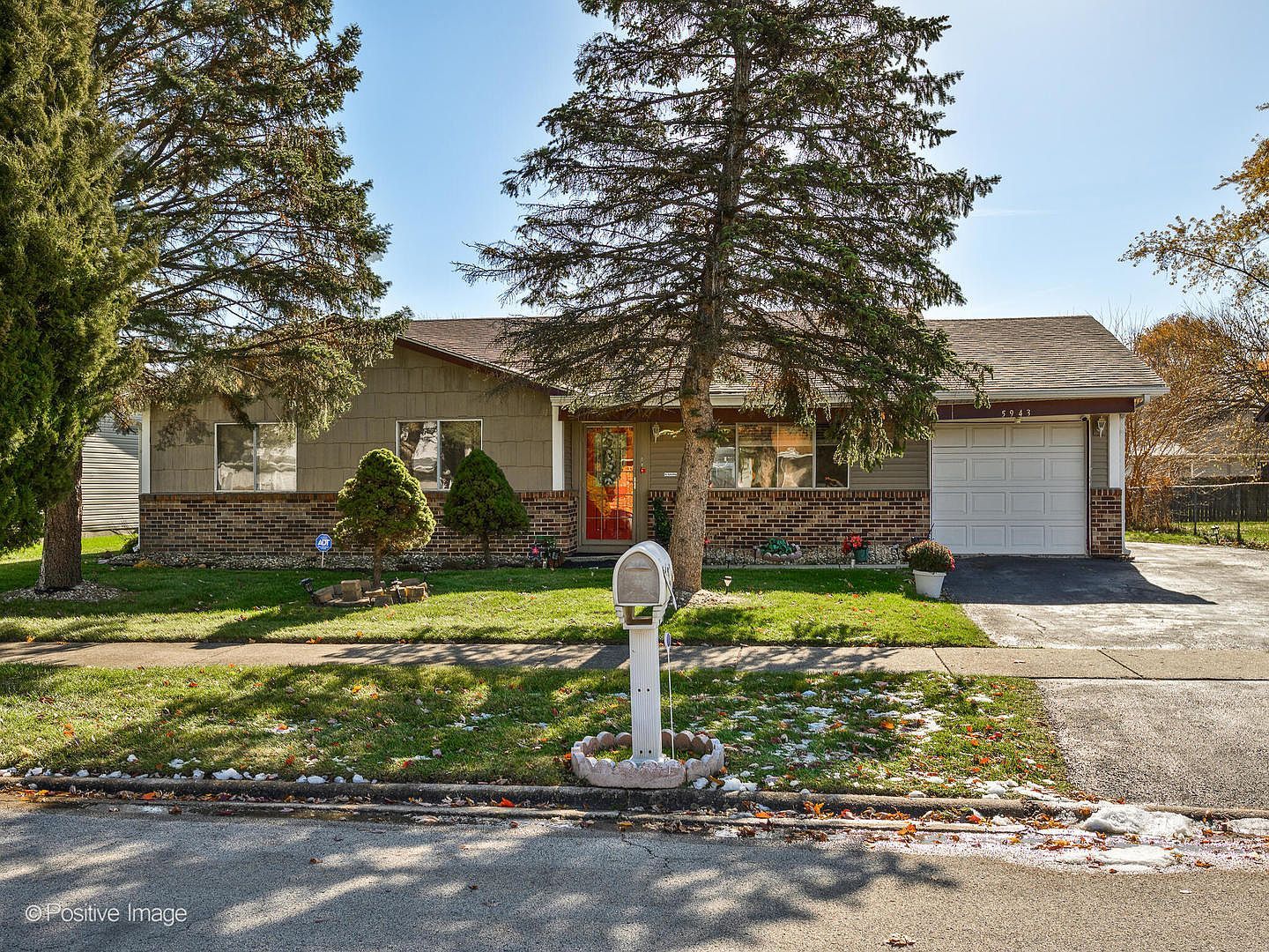 (undisclosed Address) Matteson, IL 60443 - Thumbnail 2