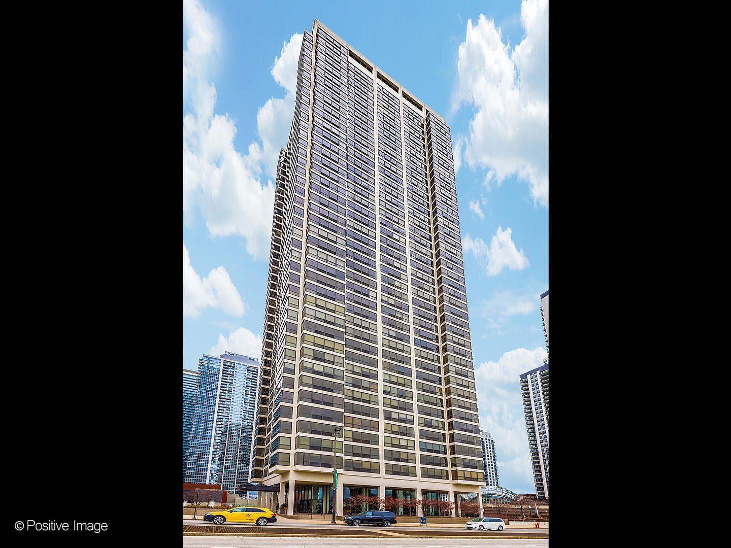 360 E Randolph St APT 3902 Chicago, IL 60601  | Condominium