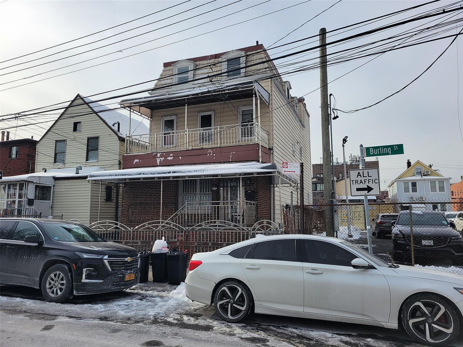 4524 Burling St Flushing, NY 11355 - Thumbnail 2