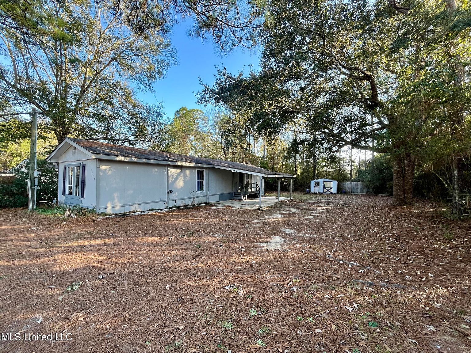 9748 Limu Way Diamondhead, MS 39525 - Thumbnail 2