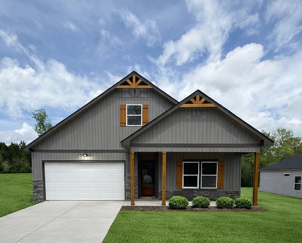 195 Jeter Dr Midland City, AL 36350  | Single Family