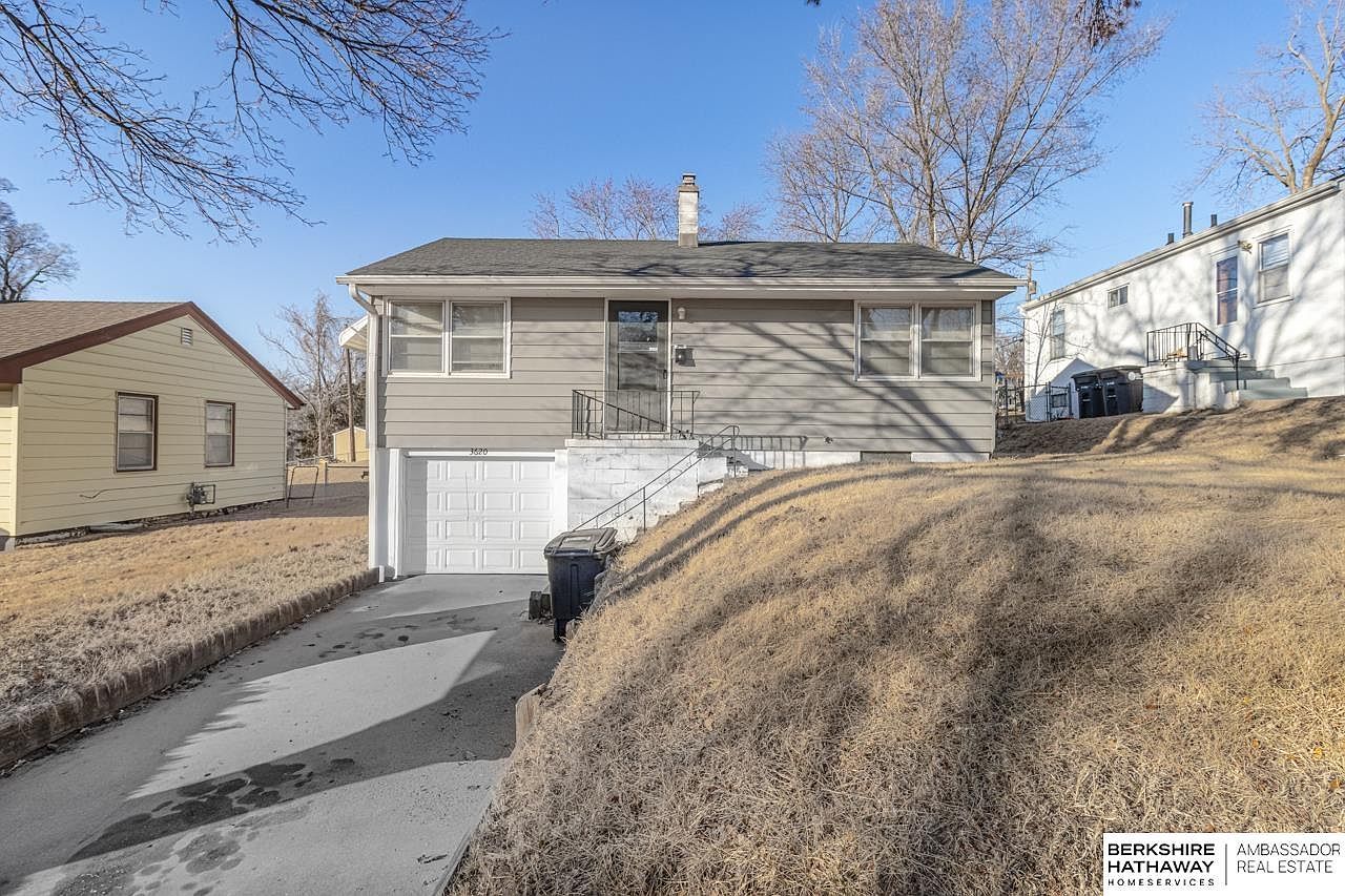 3620 Laurel Ave Omaha, NE 68111 - Thumbnail 2