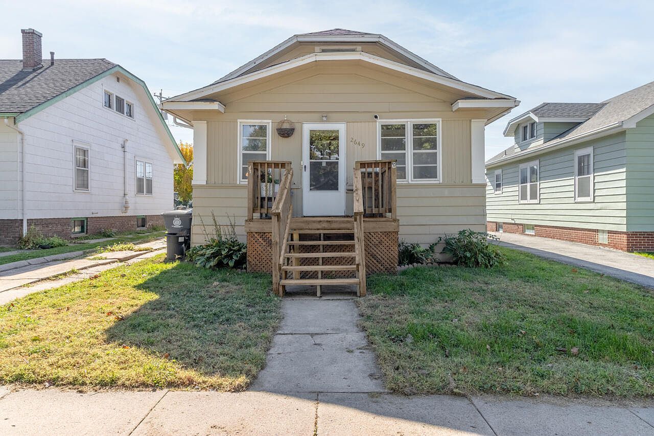 2649 Avenue B Council Bluffs, IA 51501 - Thumbnail 2