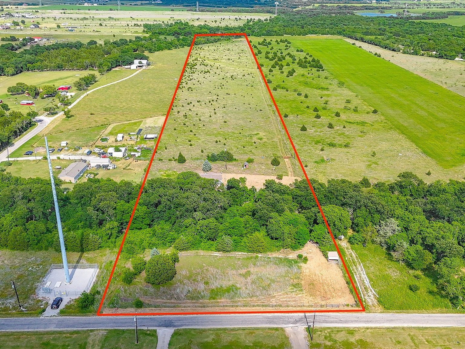 1612 Wilson Rd Ennis, TX 75165, 75165