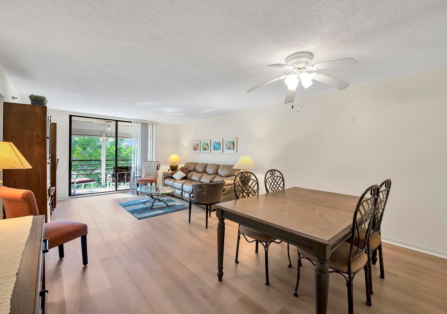 7770 Tahiti Ln APT 306 Lake Worth, FL 33467 - Thumbnail 2