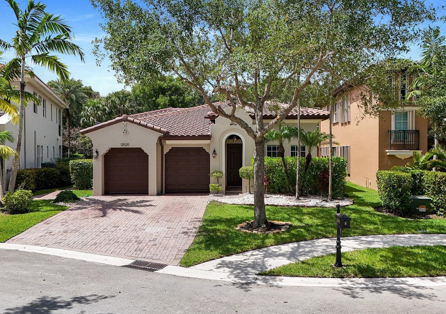 12520 NW 79th Mnr Parkland, FL 33076 - Thumbnail 2