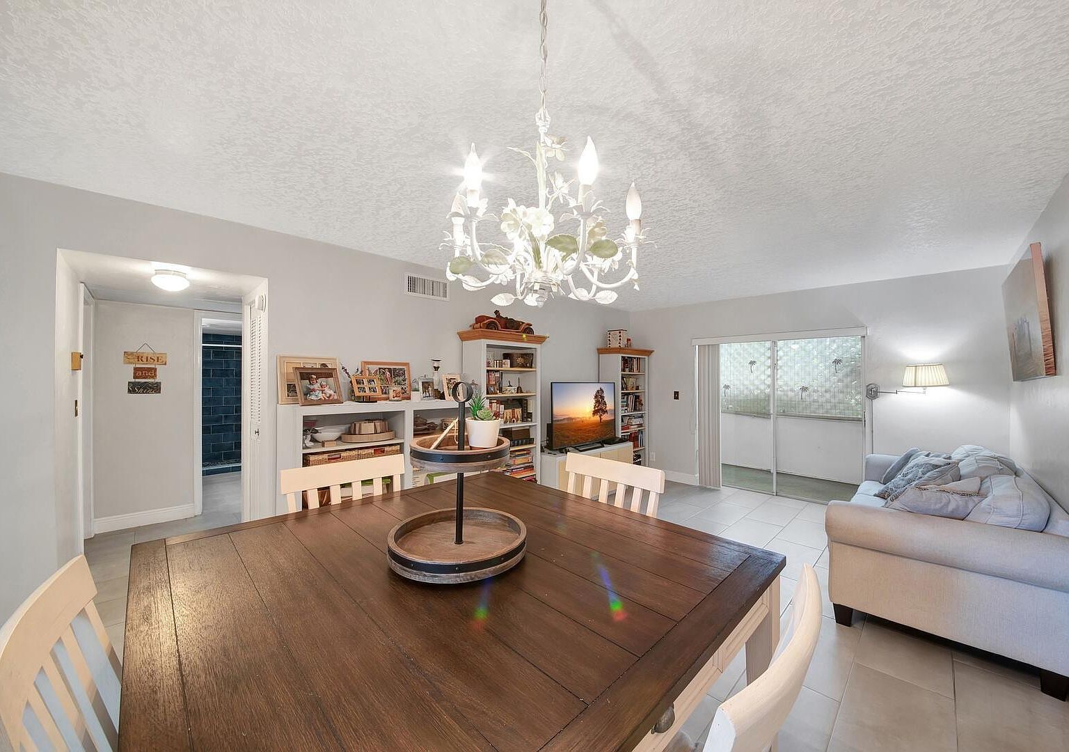 2812 Garden Dr S APT 109 Lake Worth, FL 33461 - Thumbnail 2