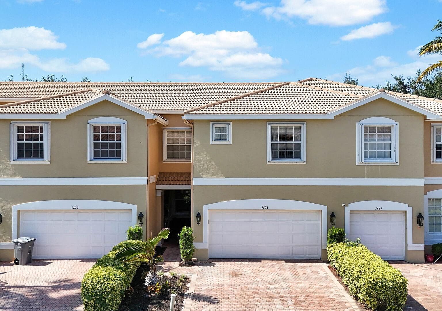 7673 Spatterdock Dr Boynton Beach, FL 33437 - Thumbnail 2