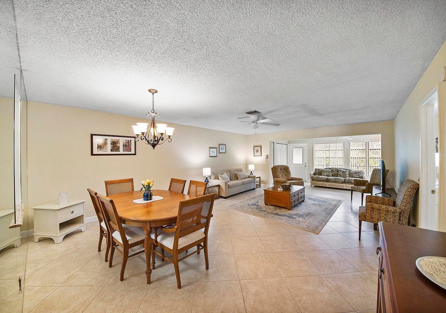 5222 Privet Pl APT B Delray Beach, FL 33484 - Thumbnail 2