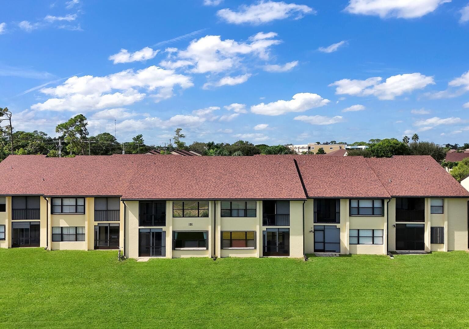 4708 Lucerne Lakes Blvd UNIT 104 Lake Worth, FL 33467 - Thumbnail 2