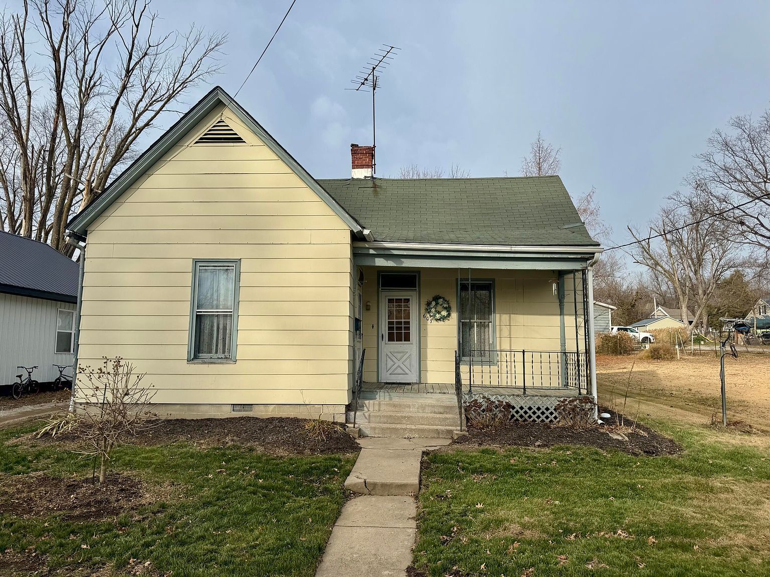 607 W Elm St Fayette, MO 65248 - Thumbnail 2