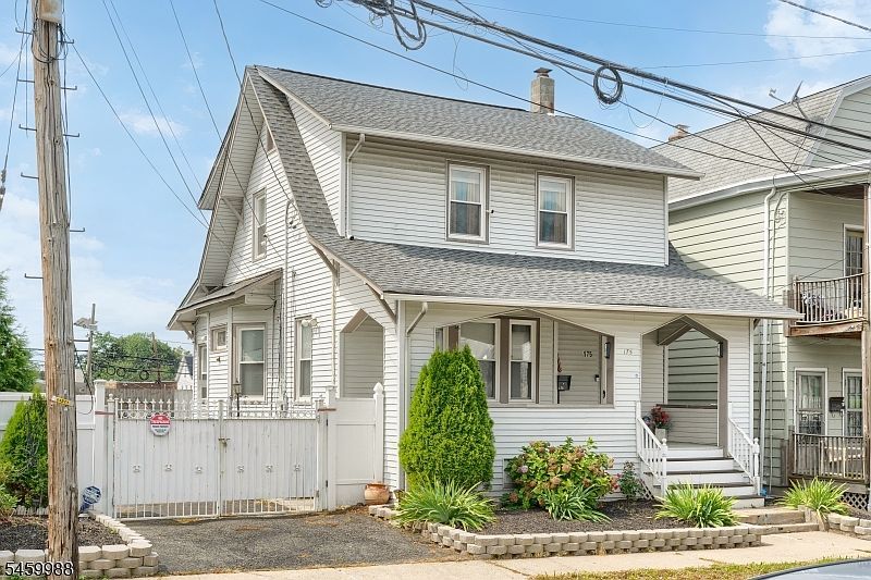 173-175 Lily St Paterson, NJ 07522, 7522