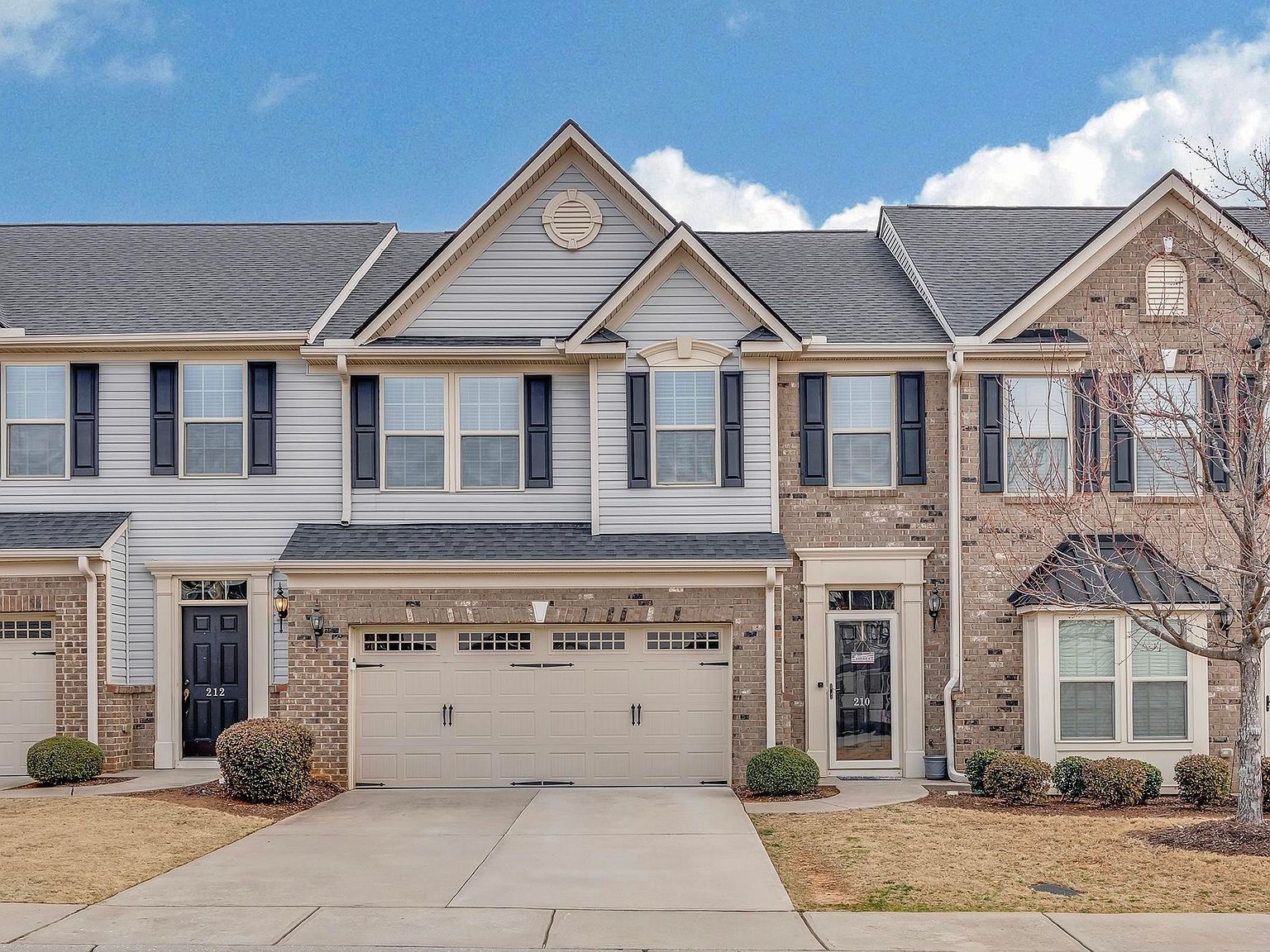 210 Alderside Pl Greer, SC 29650 - Thumbnail 2