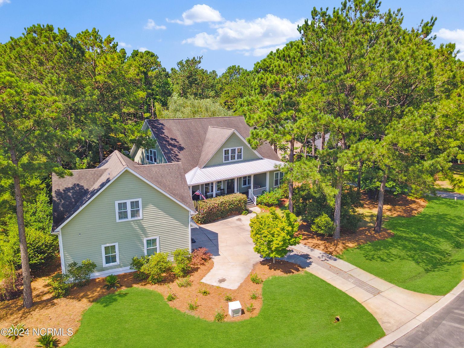 1060 Grandview Dr Hampstead, NC 28443 - Thumbnail 2