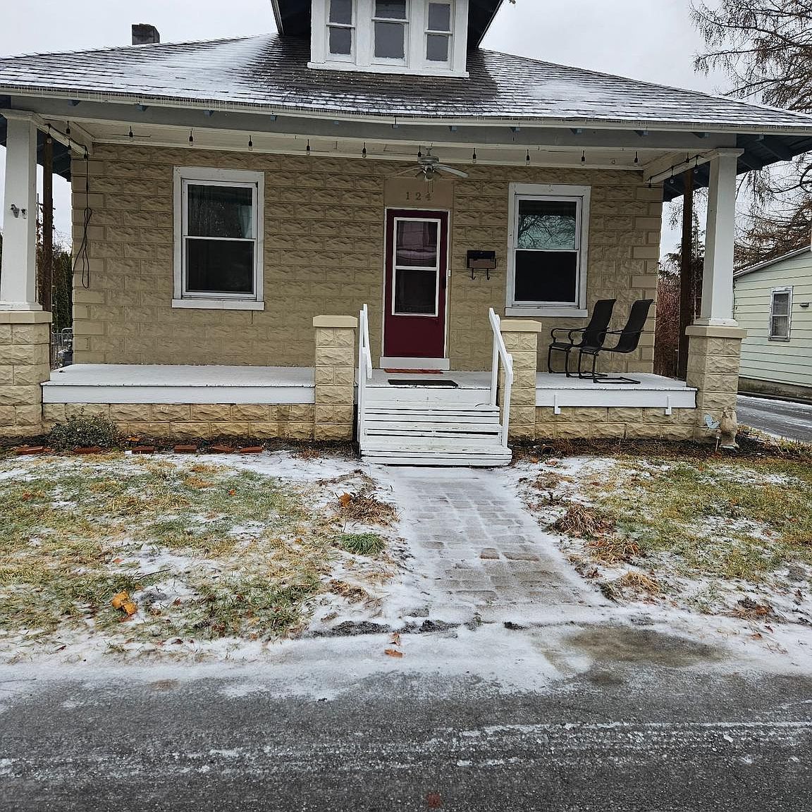 124 S King St Annville, PA 17003 - Thumbnail 2