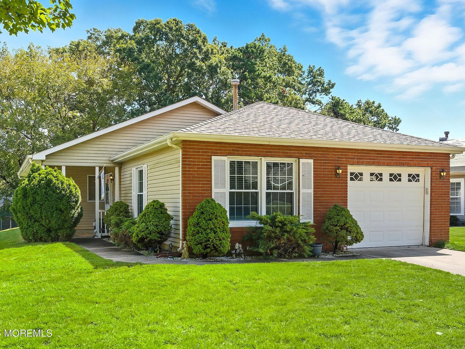 1869 Buttonwood Ave Toms River, NJ 08755 - Thumbnail 2