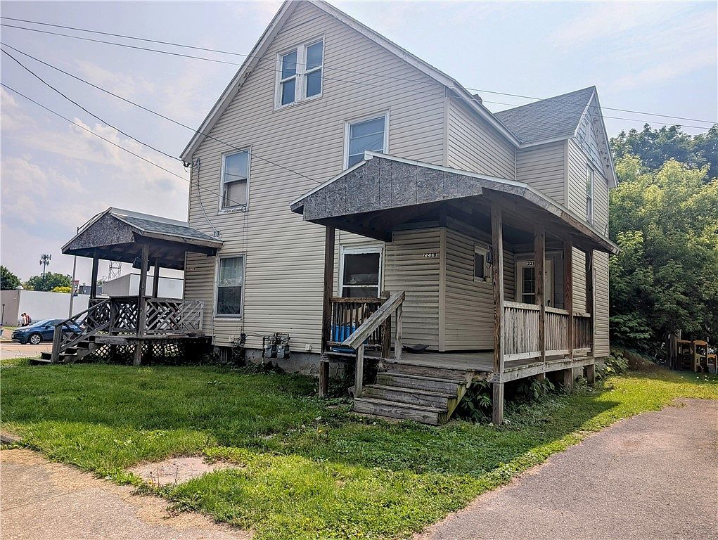 221 Elmwood Ave Elmira Heights, NY 14903 | Multi Family