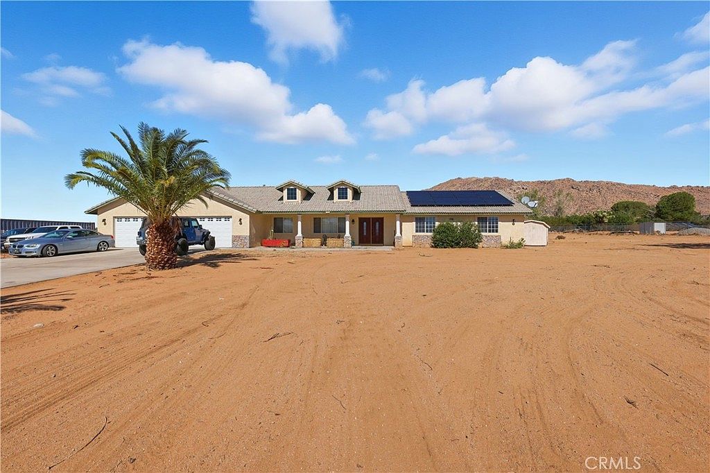 24030 Cahuilla Rd Apple Valley, CA 92307 - Thumbnail 2