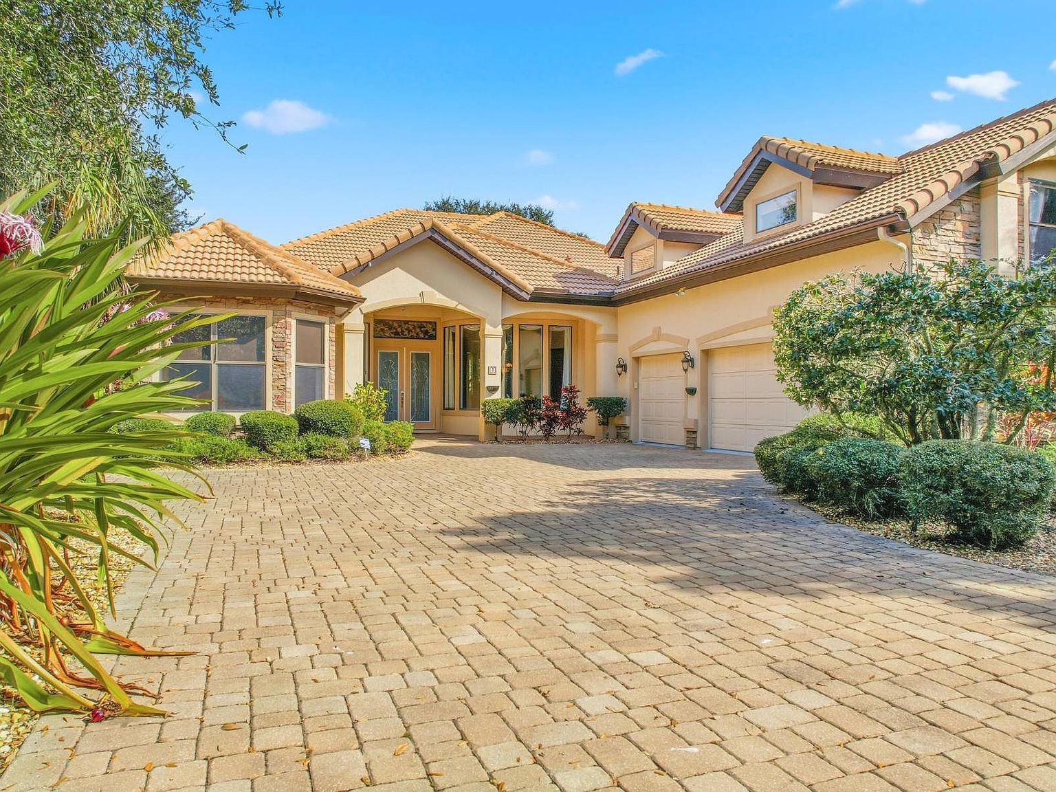 3 Flagship Ct Palm Coast, FL 32137 - Thumbnail 2