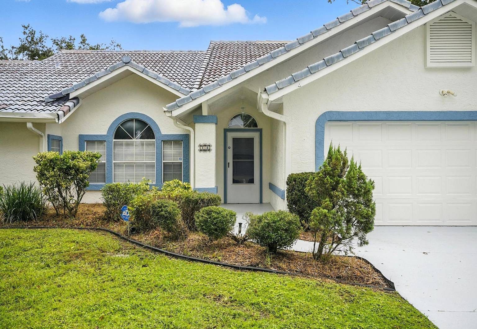 18 Westcliffe Ln Palm Coast, FL 32164 - Thumbnail 2