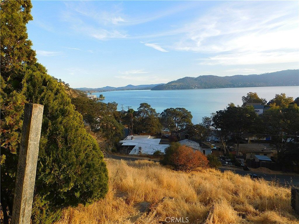 12971 San Joaquin Ave #3-4 Clearlake, CA 95422 - Thumbnail 2