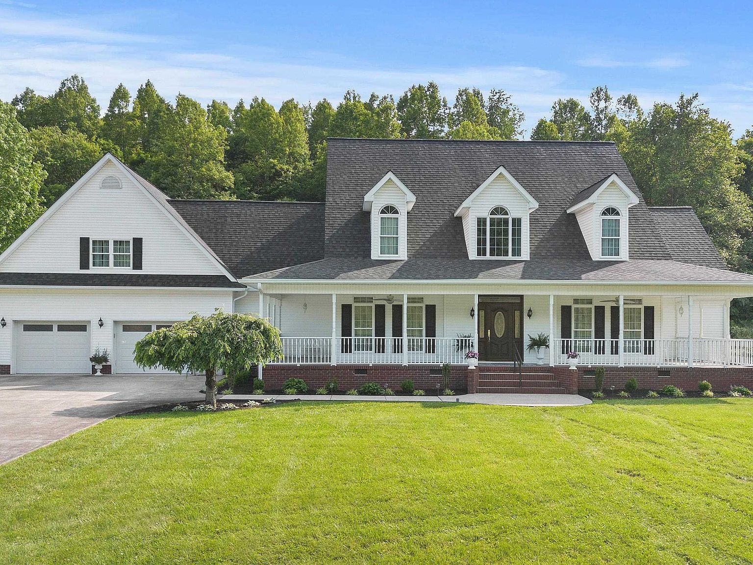 3222 Carriage Hill Ct Catlettsburg, KY 41129 - Thumbnail 2