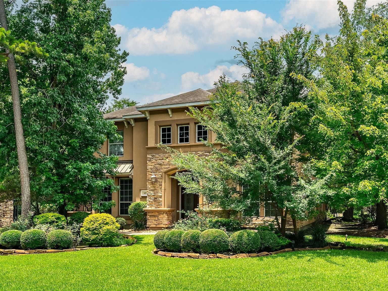 187 E Lansdowne Cir Spring, TX 77382 - Thumbnail 2