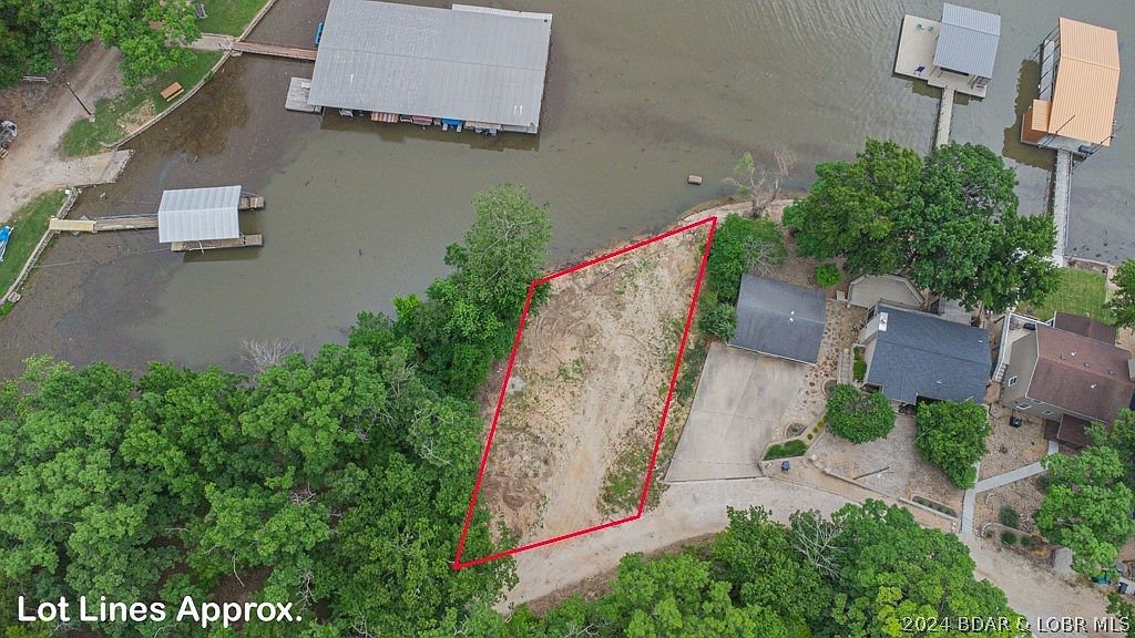 1 Glover Ln Sunrise Beach, MO 65079 - Thumbnail 2