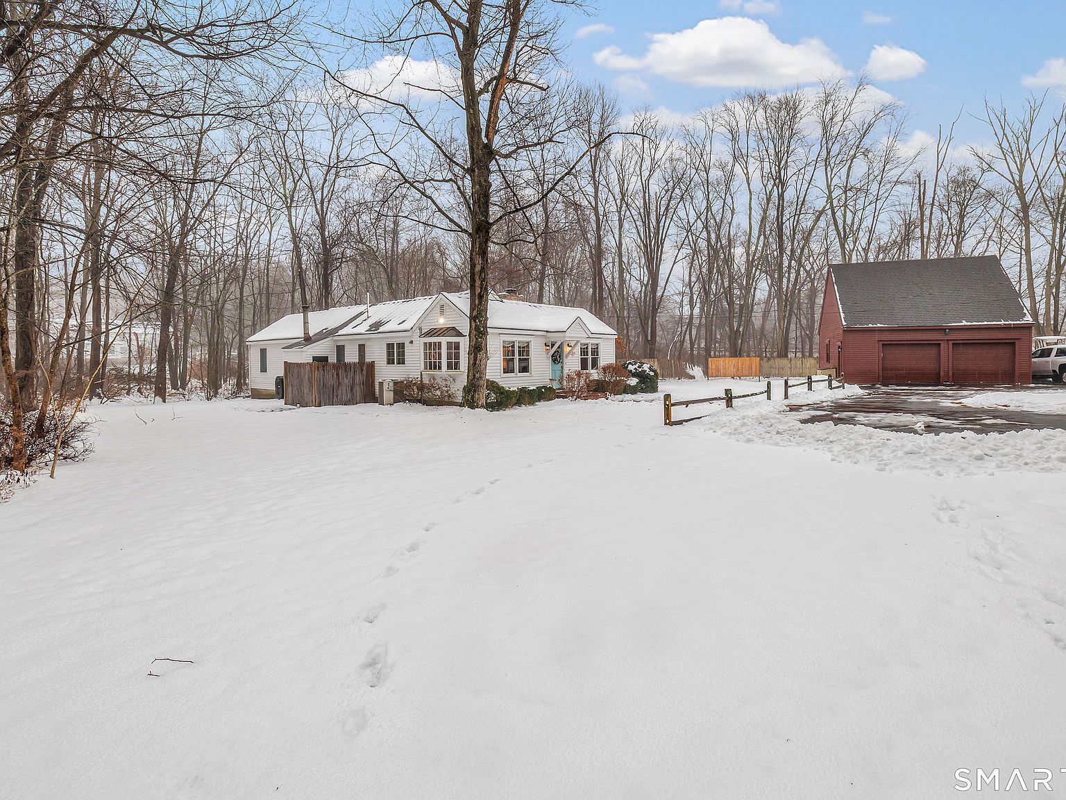 60 Clinton Ave Westport, CT 06880 - Thumbnail 2