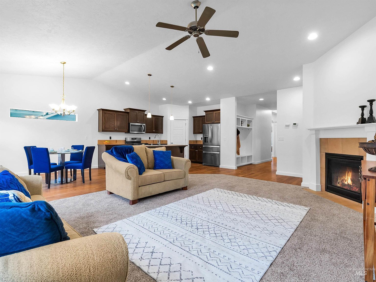 10306 Fallow Fld Nampa, ID 83687 - Thumbnail 2