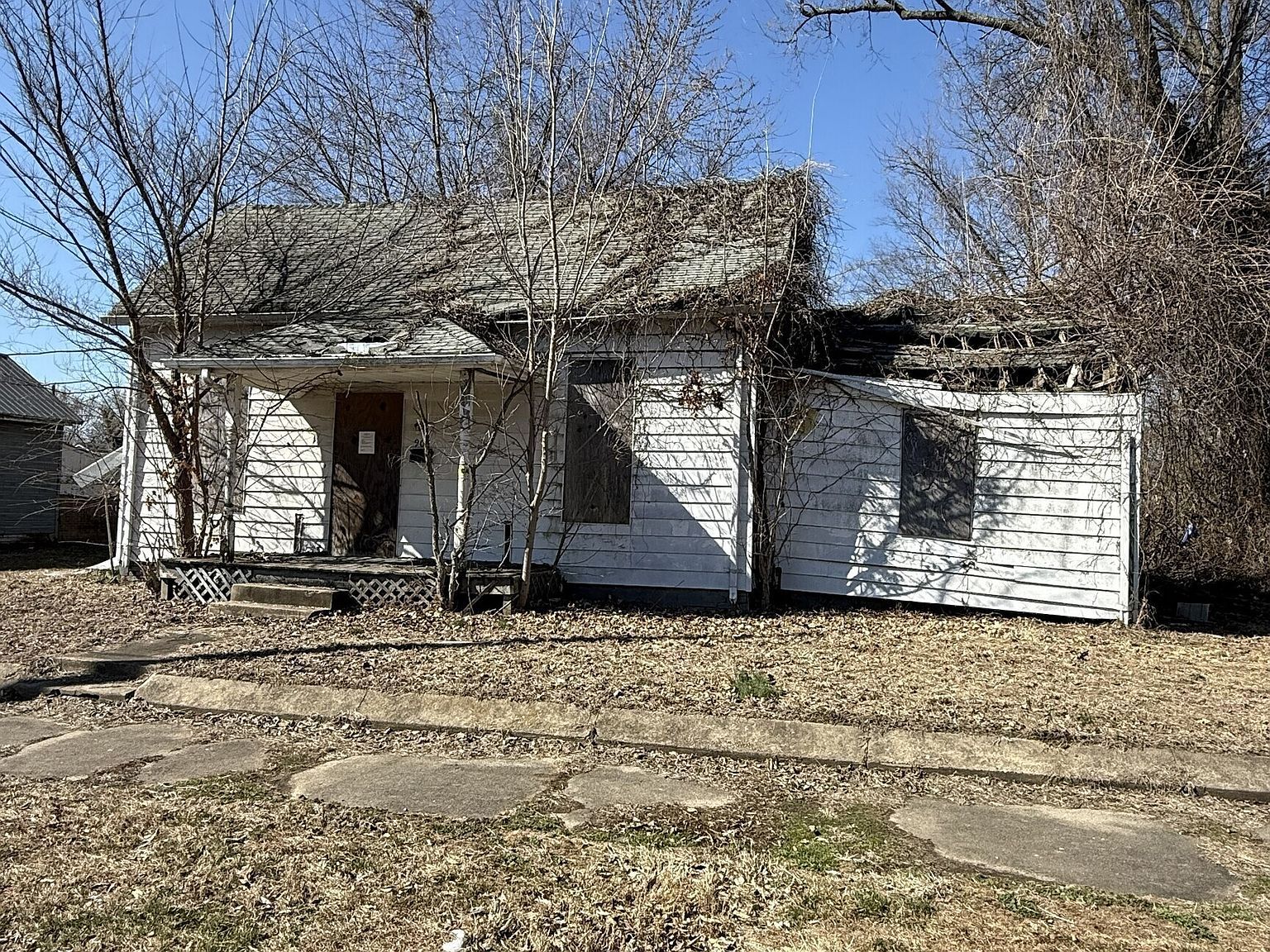 909 N Hart St Princeton, IN 47670  | Single Family