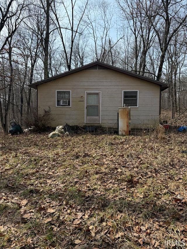 10443 E Lake Edward Dr Huntingburg, IN 47542  | Single Family