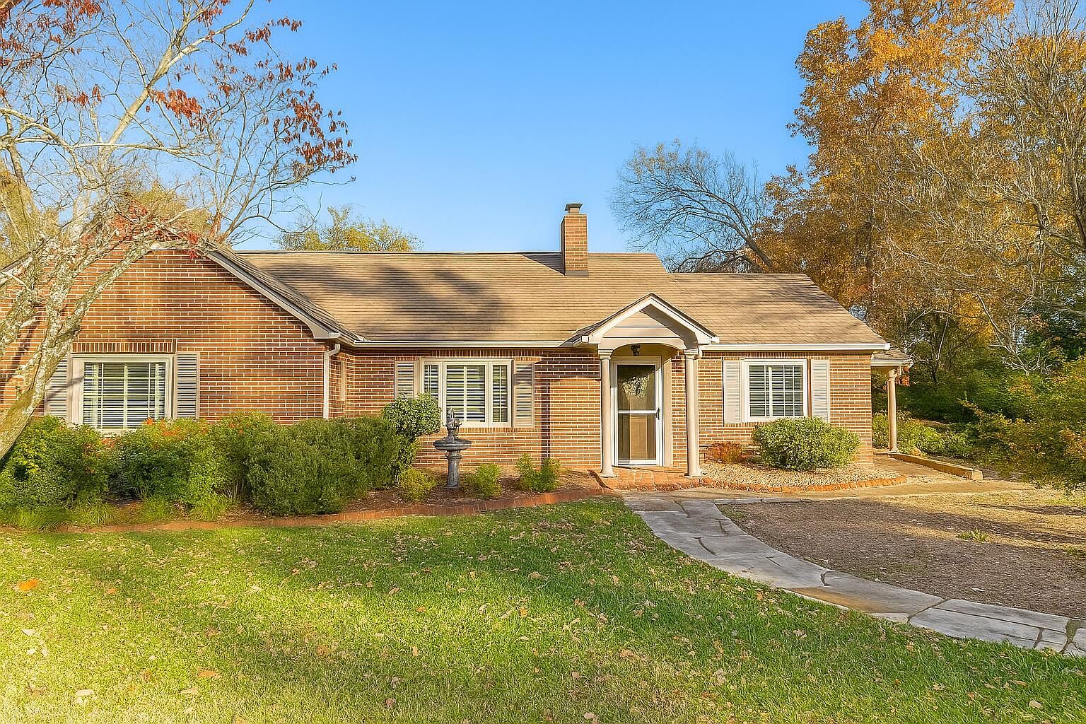 2920 Ozark Rd Chattanooga, TN 37415 - Thumbnail 2