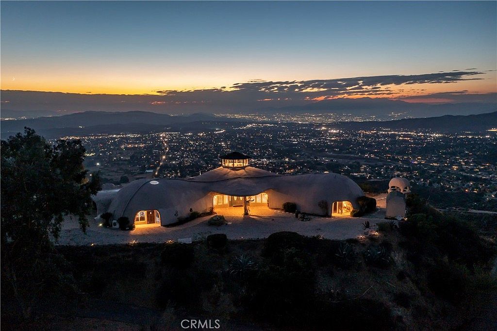 13600 Diamond Point Dr #1 Yucaipa, CA 92399 - Thumbnail 2