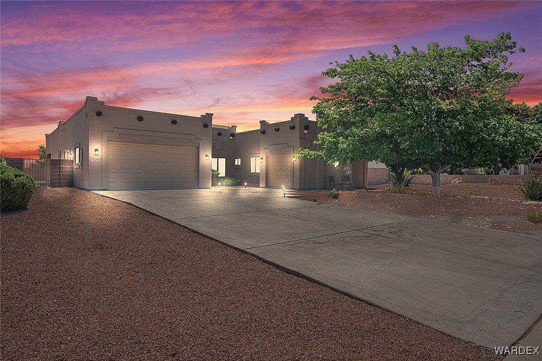 2898 Rawhide Dr Kingman, AZ 86401 - Thumbnail 2