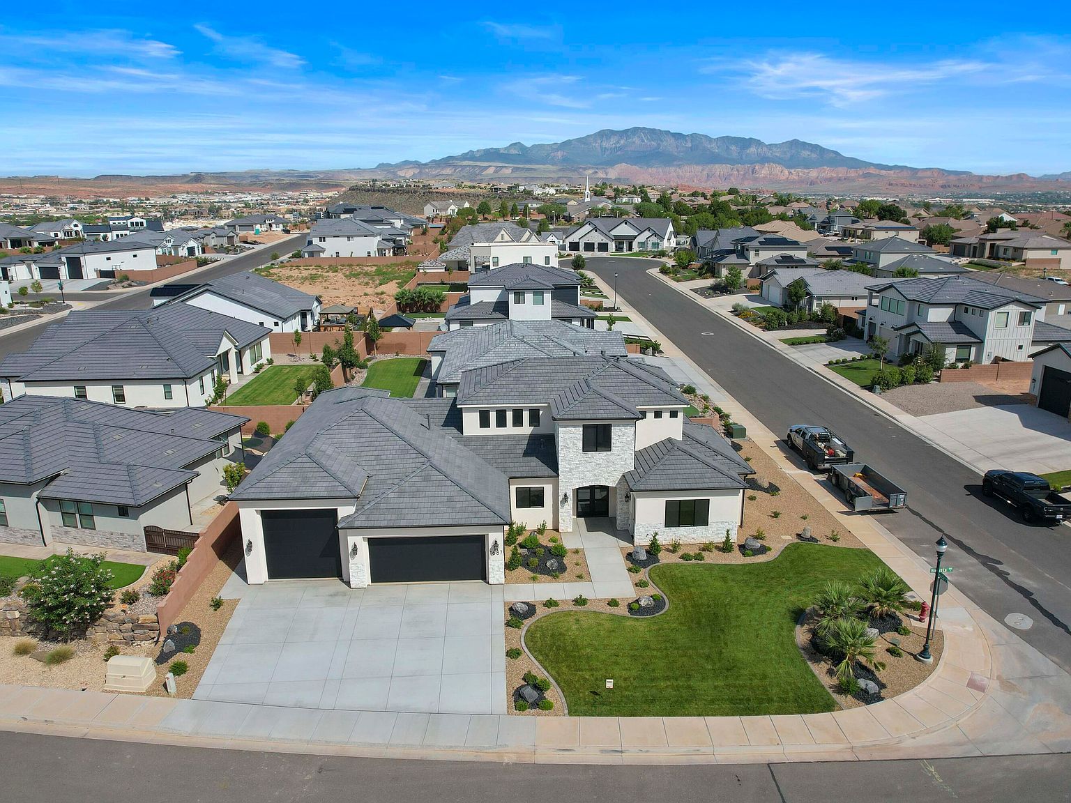 1687 E Howard Ln Saint George, UT 84790 - Thumbnail 2