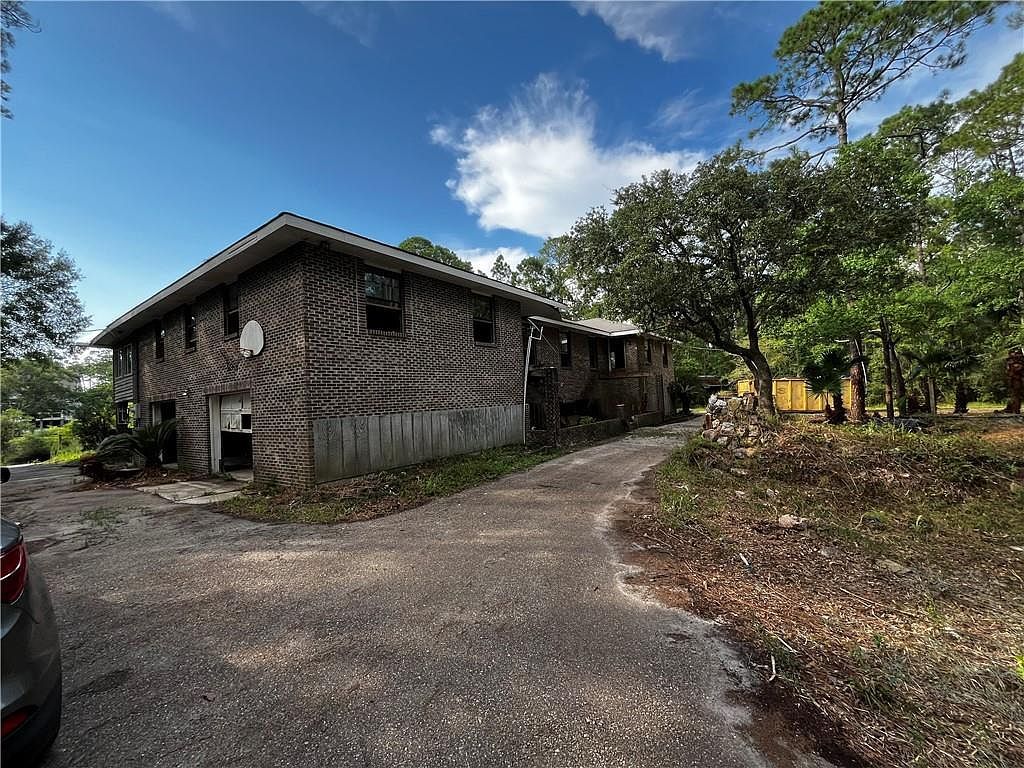 59131 Cypress Bayou Ln Lacombe, LA 70445 - Thumbnail 2