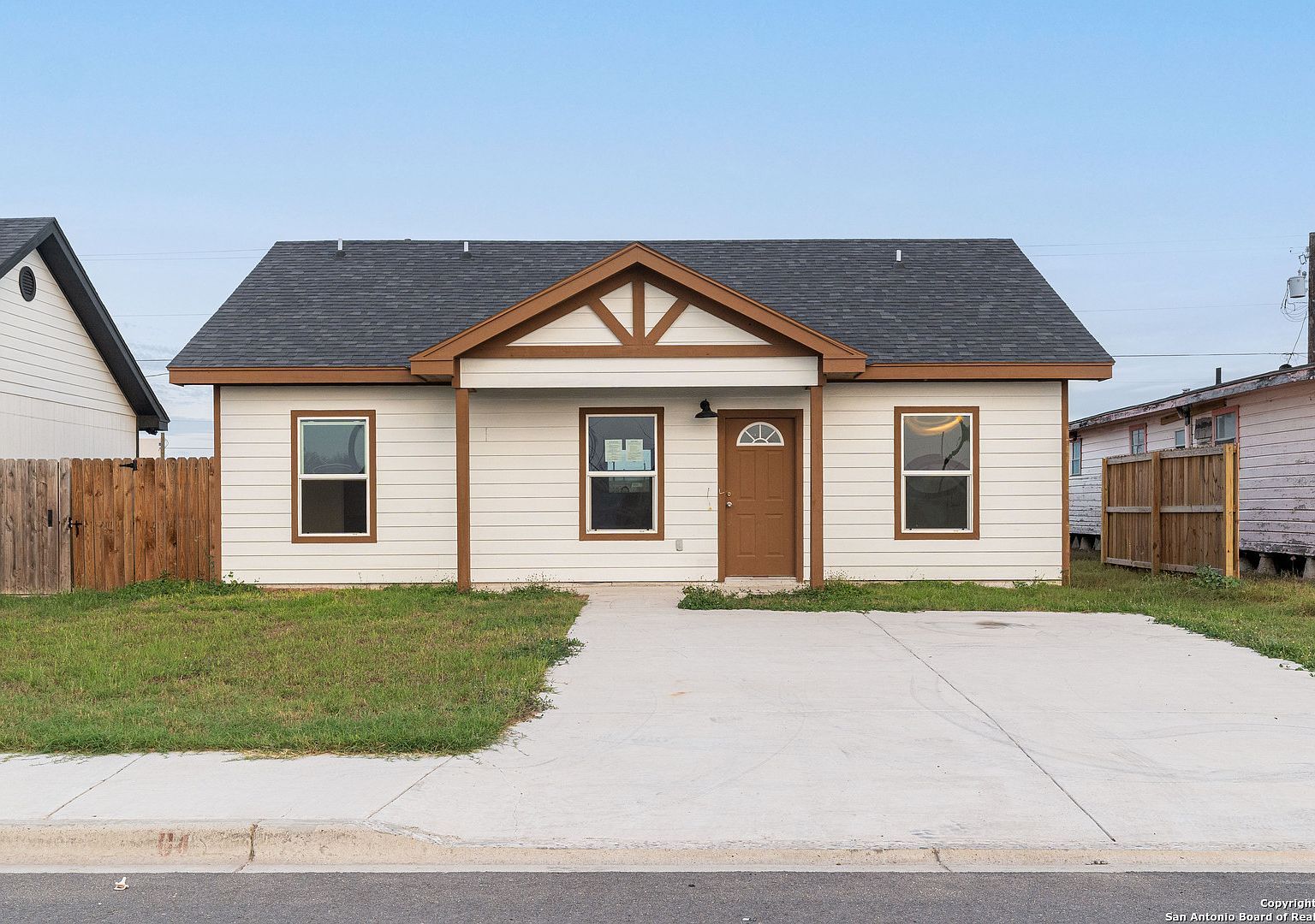 7714 Stenhouse St Edinburg, TX 78542 - Thumbnail 2