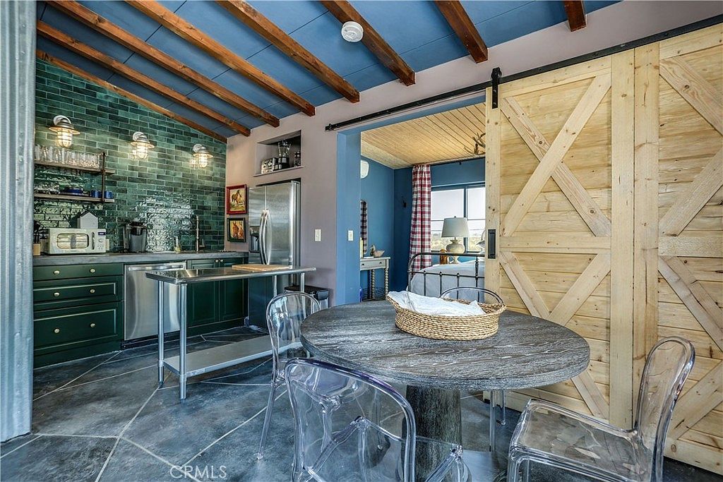 5969 Lorraine Rd Landers, CA 92285 - Thumbnail 2