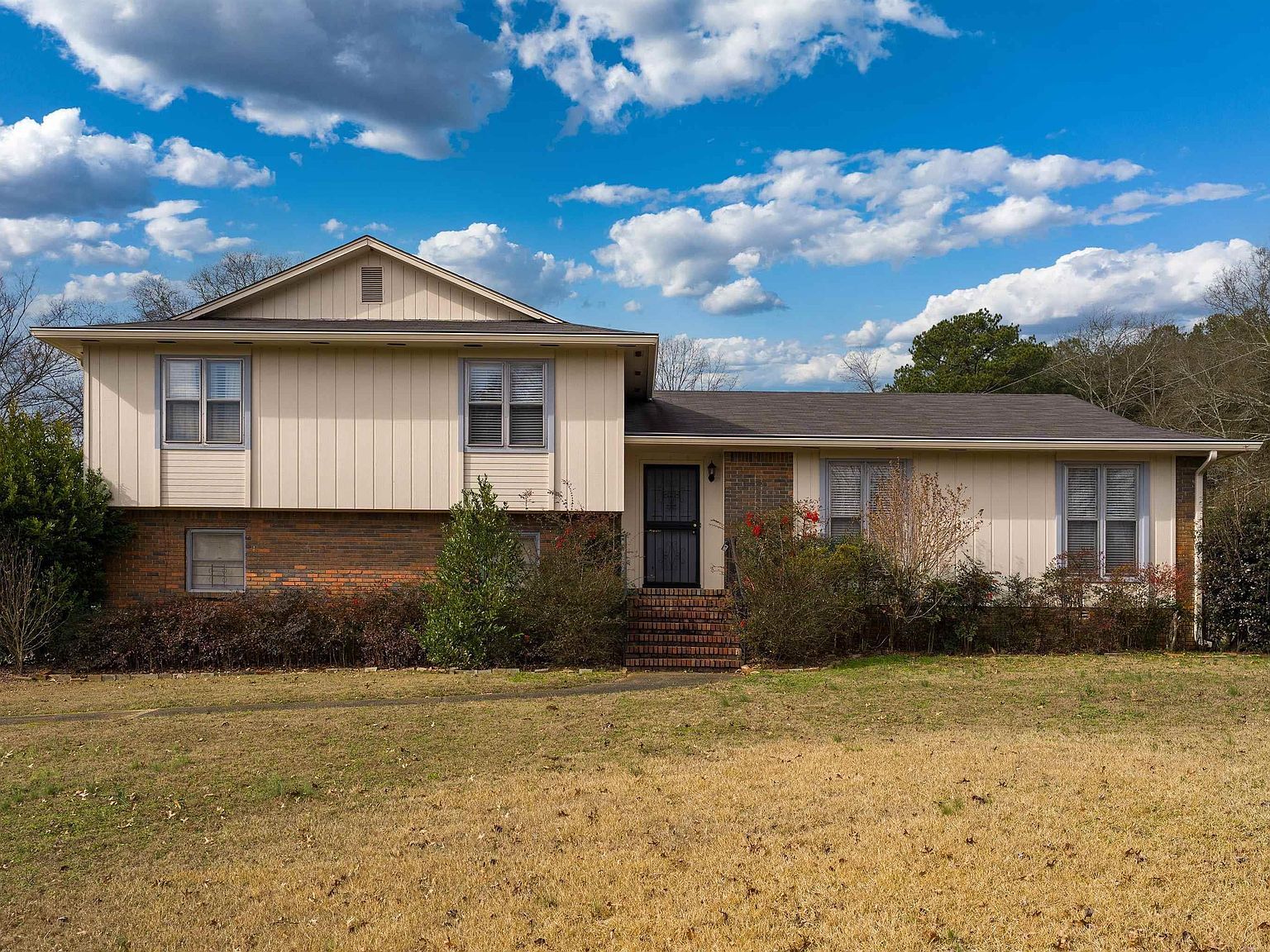 714 Cecil Ct Birmingham, AL 35226 - Thumbnail 2