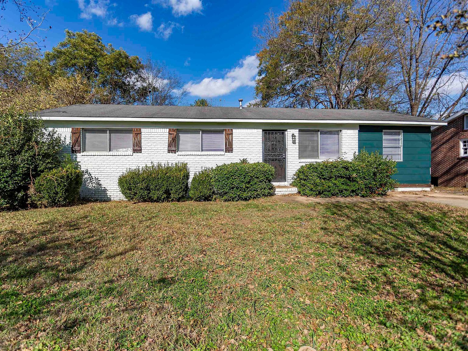 3212 Lee Ct SW Birmingham, AL 35221 - Thumbnail 2