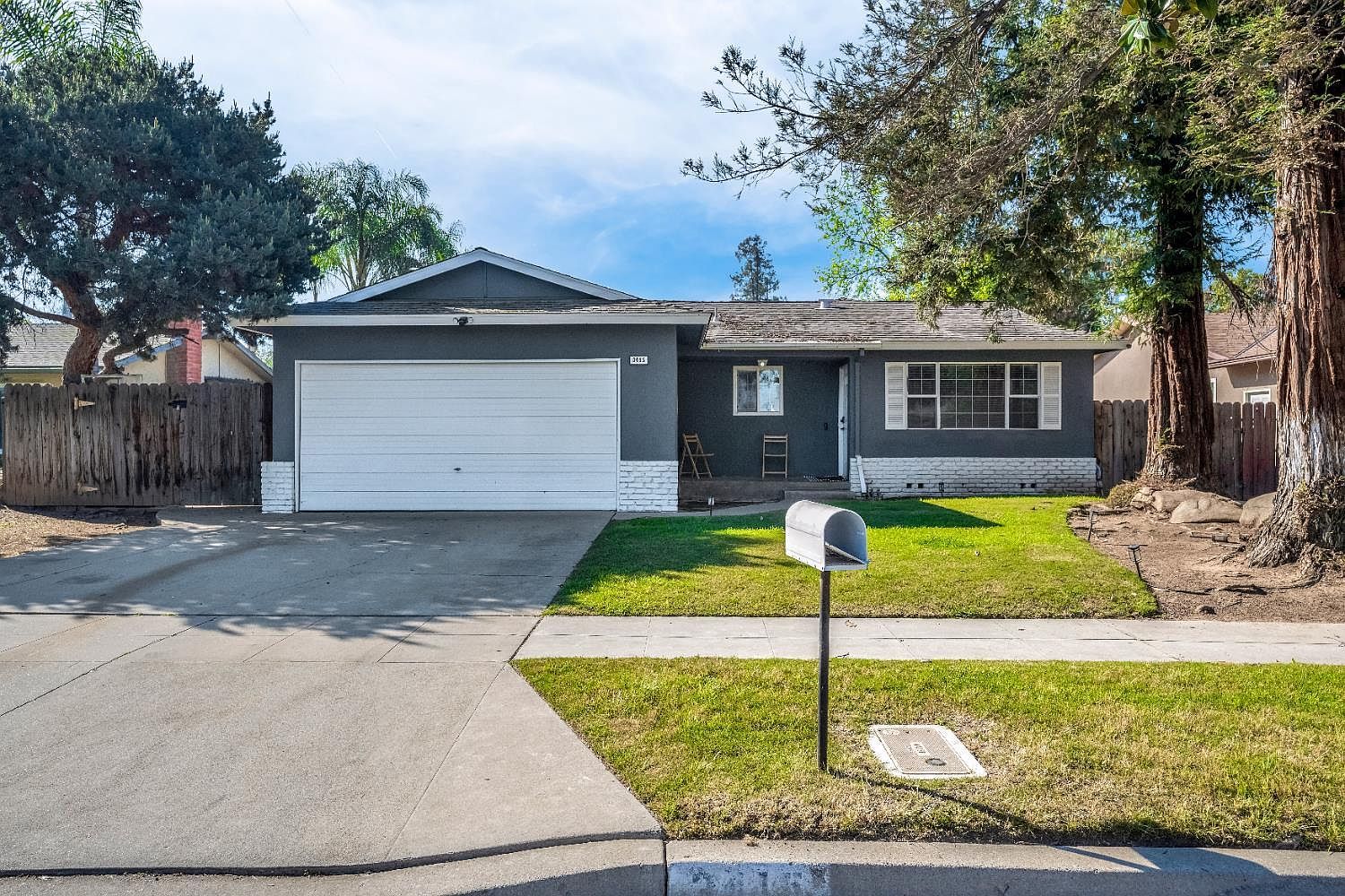 3415 W Oswego Ave Fresno, CA 93711 - Thumbnail 2