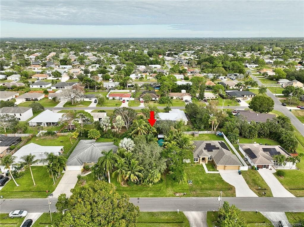 673 SE Damask Ave Port Saint Lucie, FL 34983, 34983