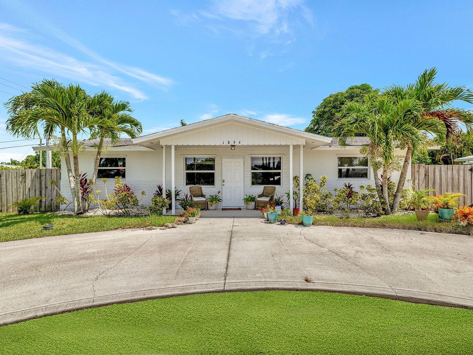 1894 SE Lafayette St Stuart, FL 34997 - Thumbnail 2