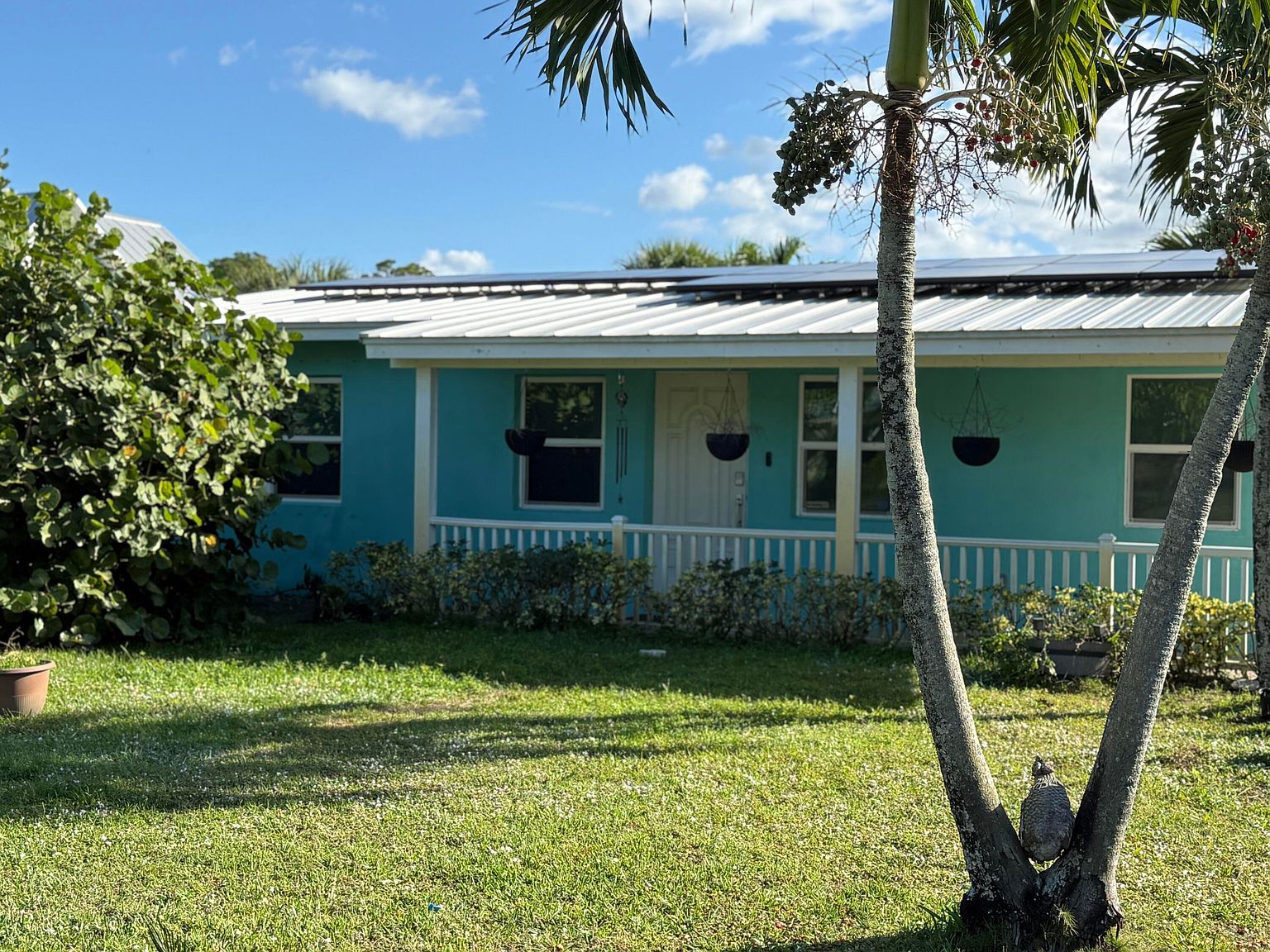 607 SE Cortez Ave Stuart, FL 34994 - Thumbnail 2