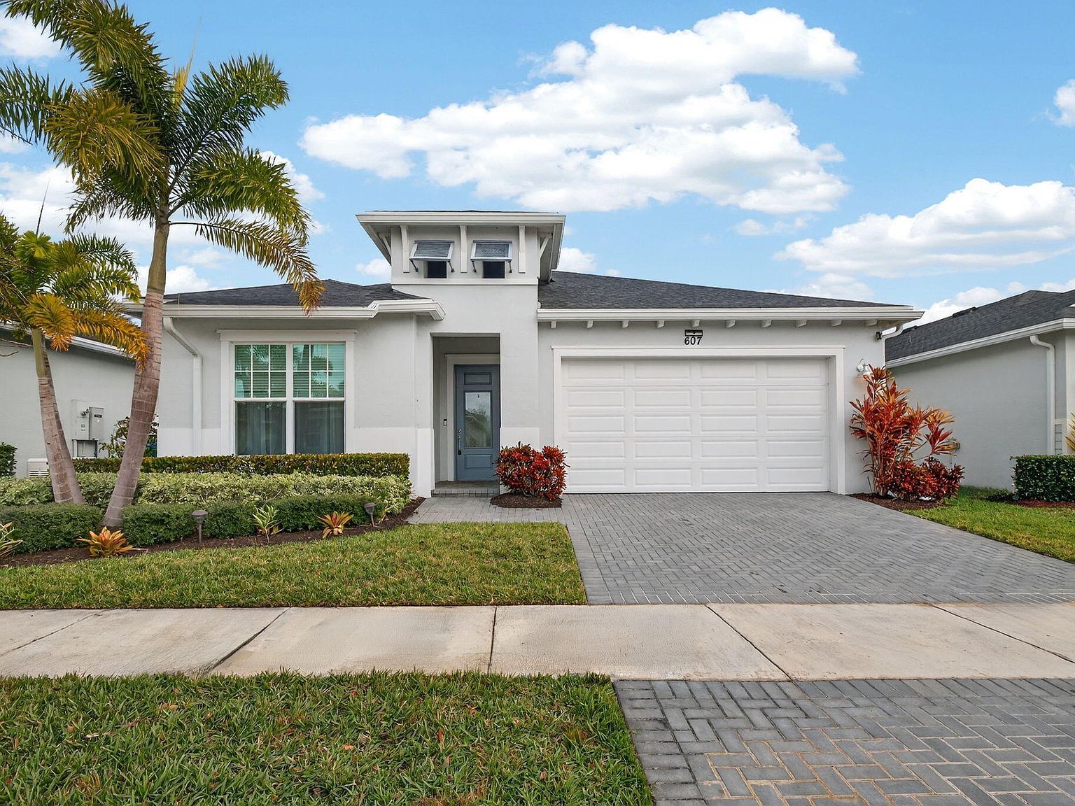 607 SE Mulberry Way Port Saint Lucie, FL 34984 - Thumbnail 2