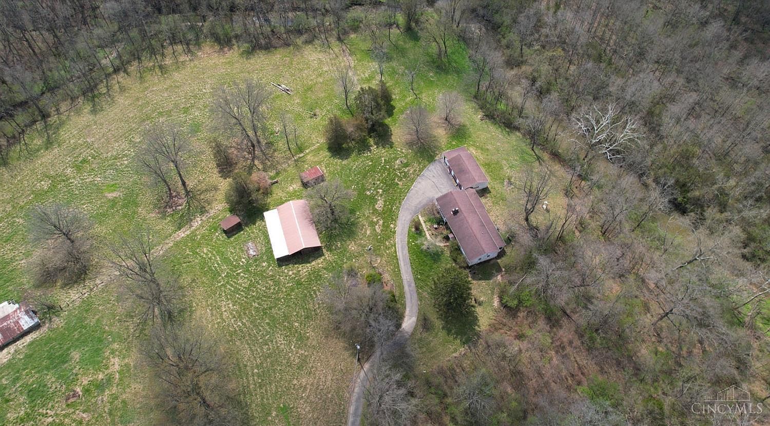 8259 Achterman Rd Pleasant Plain, OH 45162 - Thumbnail 2