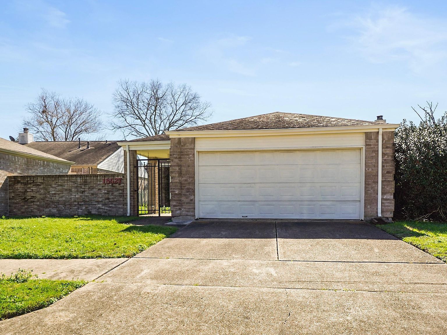 18527 Trail Bend Ln Houston, TX 77084 - Thumbnail 2