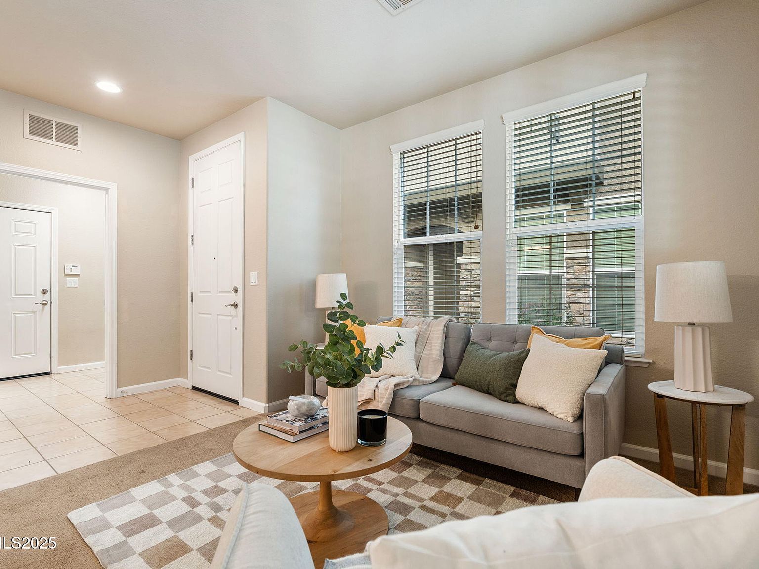 1865 Wind Ranch Rd UNIT A Reno, NV 89521 - Thumbnail 2