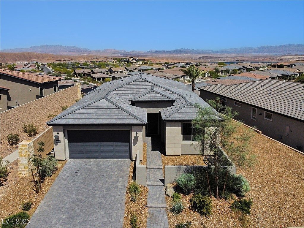 54 Mirage View Dr Henderson, NV 89011 - Thumbnail 2